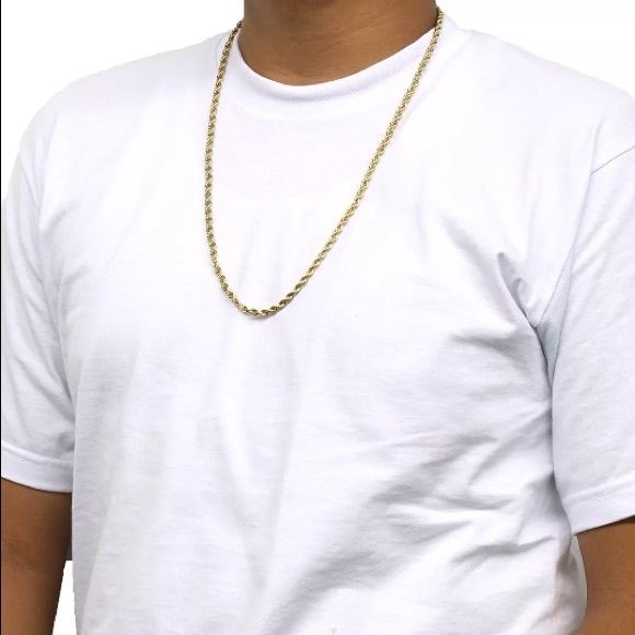 14Kt Gold Plated Cuban Link Chain & Pendant - Picture 5 of 5